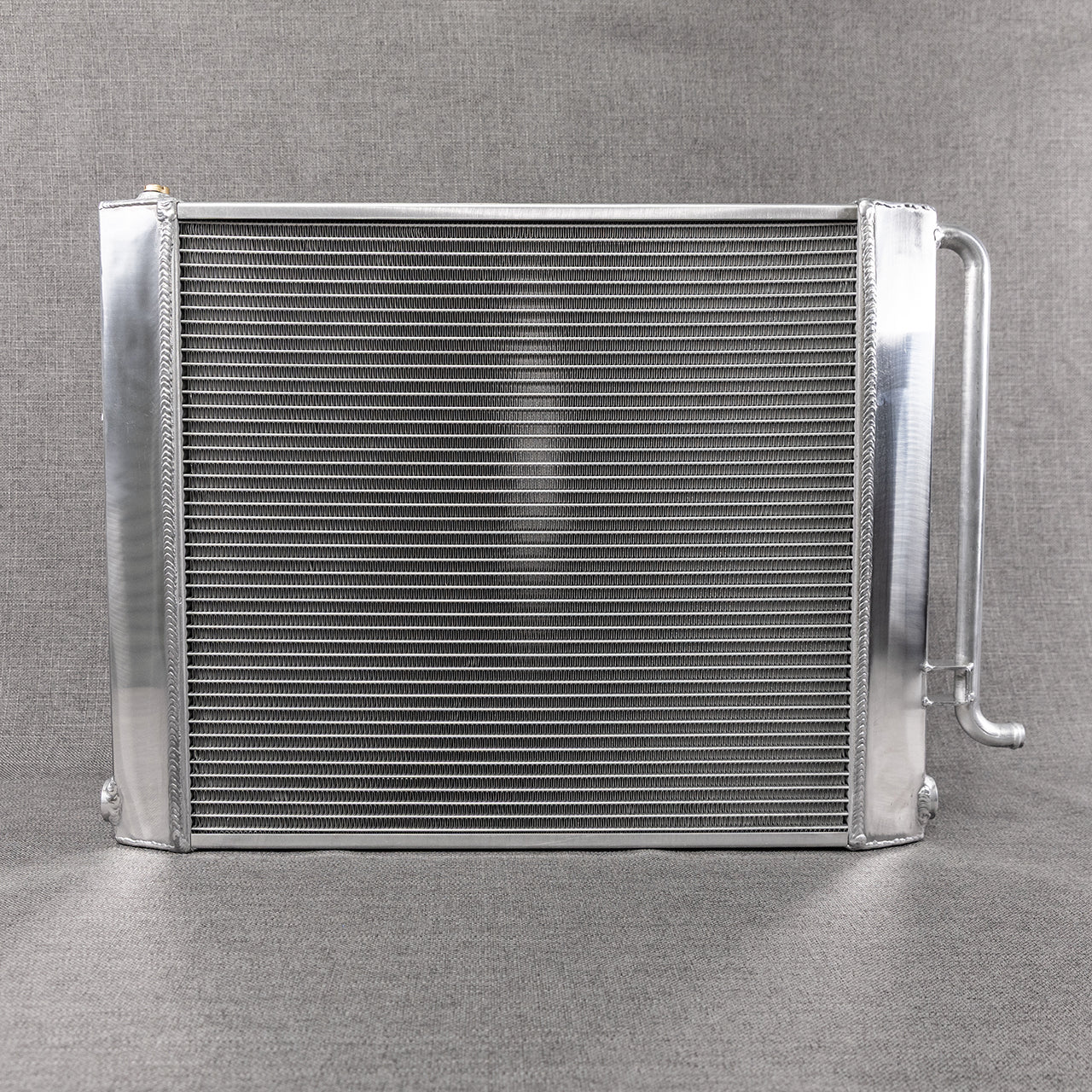 Merc Racing High Capacity heat exchanger for Audi S6, S7, A7, A6, Q5, SQ5, S4, S5 Polished - Image 4